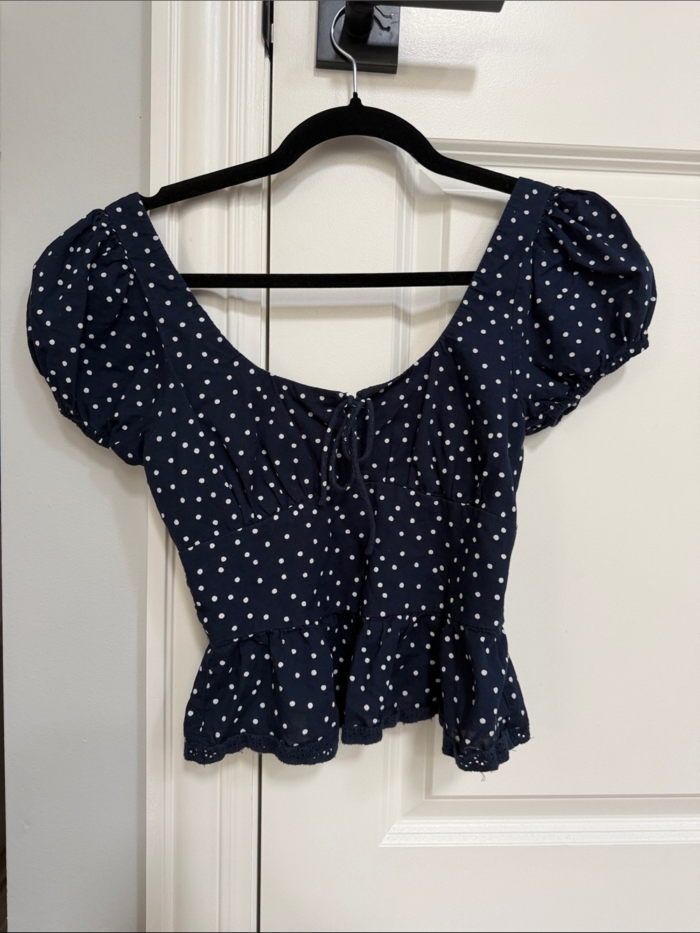 Hollister Navy Polka Dot Tie-Front Peplum Crop Top